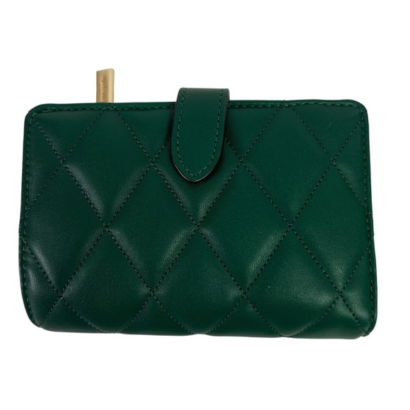 Kate Spade Green Quilted Wallet - Picture 2 of 13
